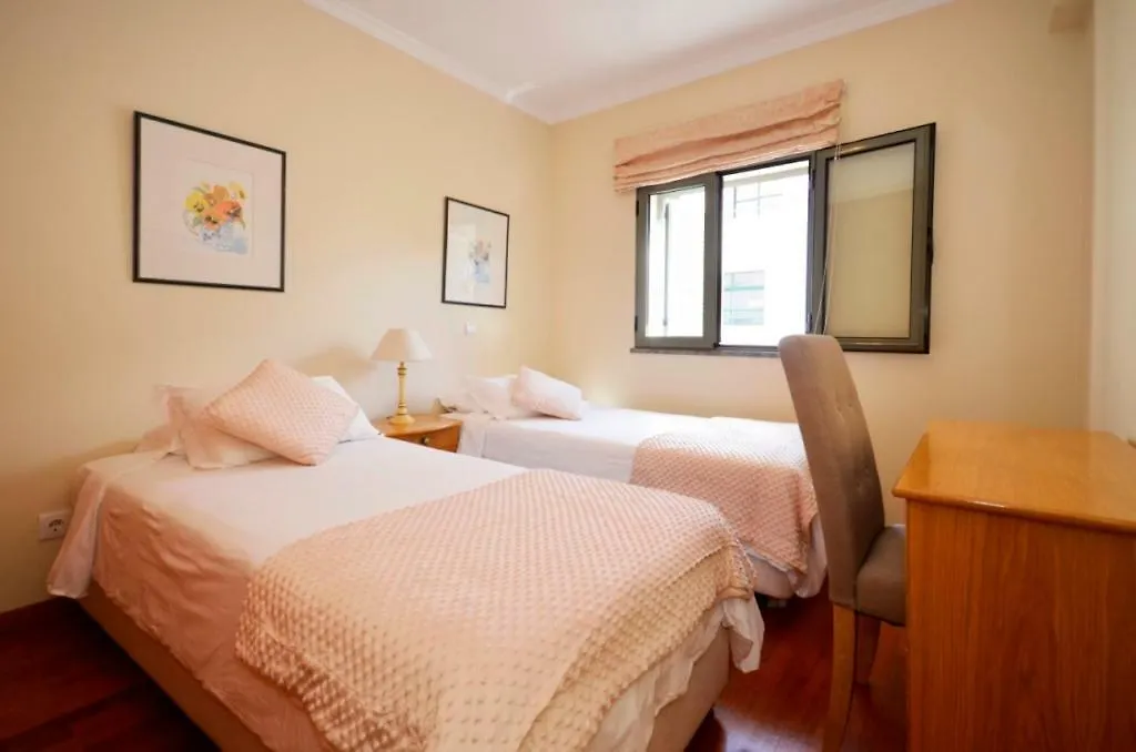 מצ'יקו Amparo Cosy Beach Apartments 0*,  פורטוגל